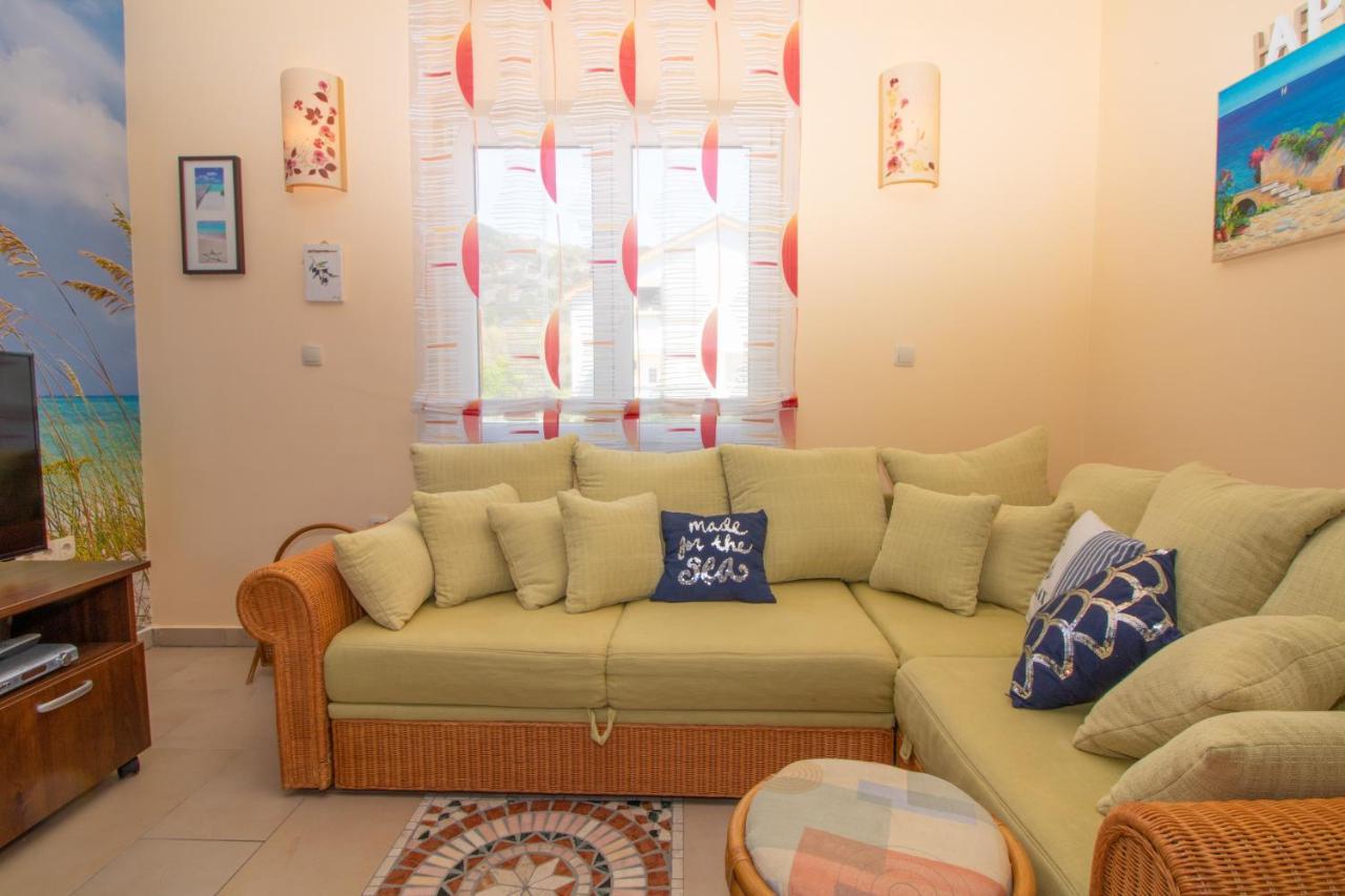 Apartments Ema & Mislav With Terrace Baska  Bagian luar foto